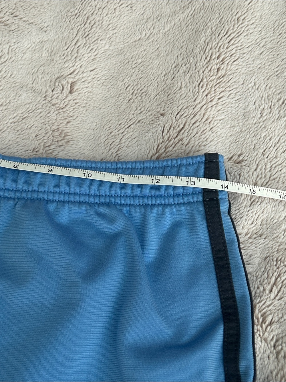 Adidas girls shorts - Picture 6 of 8